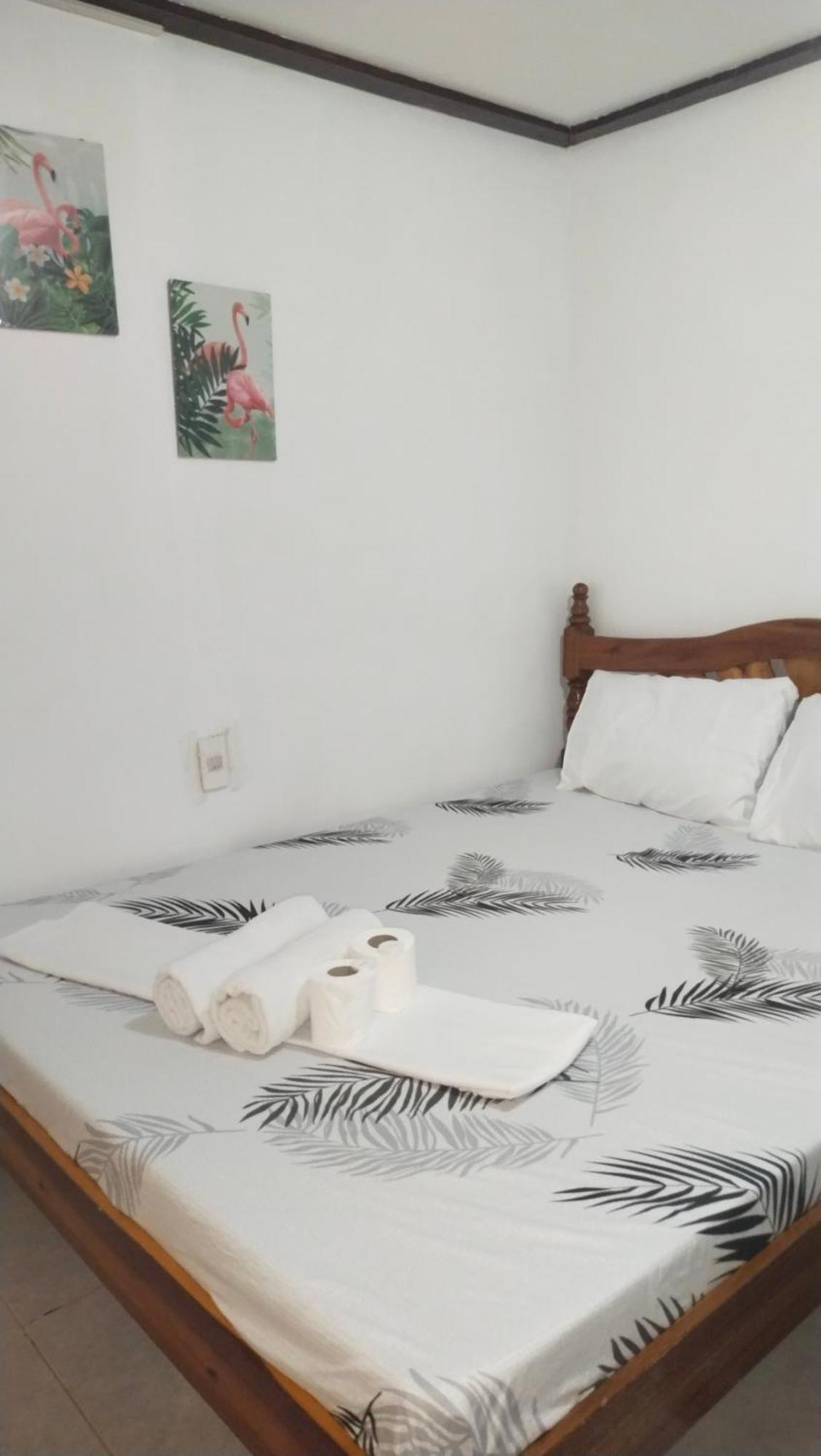 סן ויסנטה Ziah'S Guest House חדר תמונה