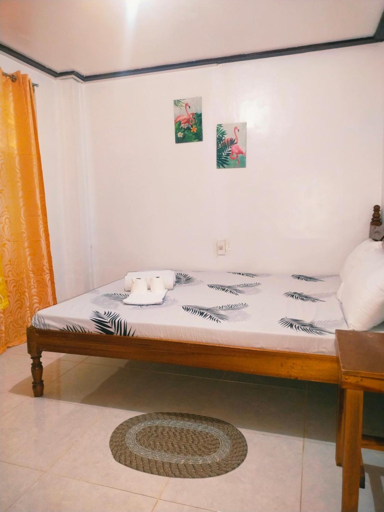 סן ויסנטה Ziah'S Guest House חדר תמונה