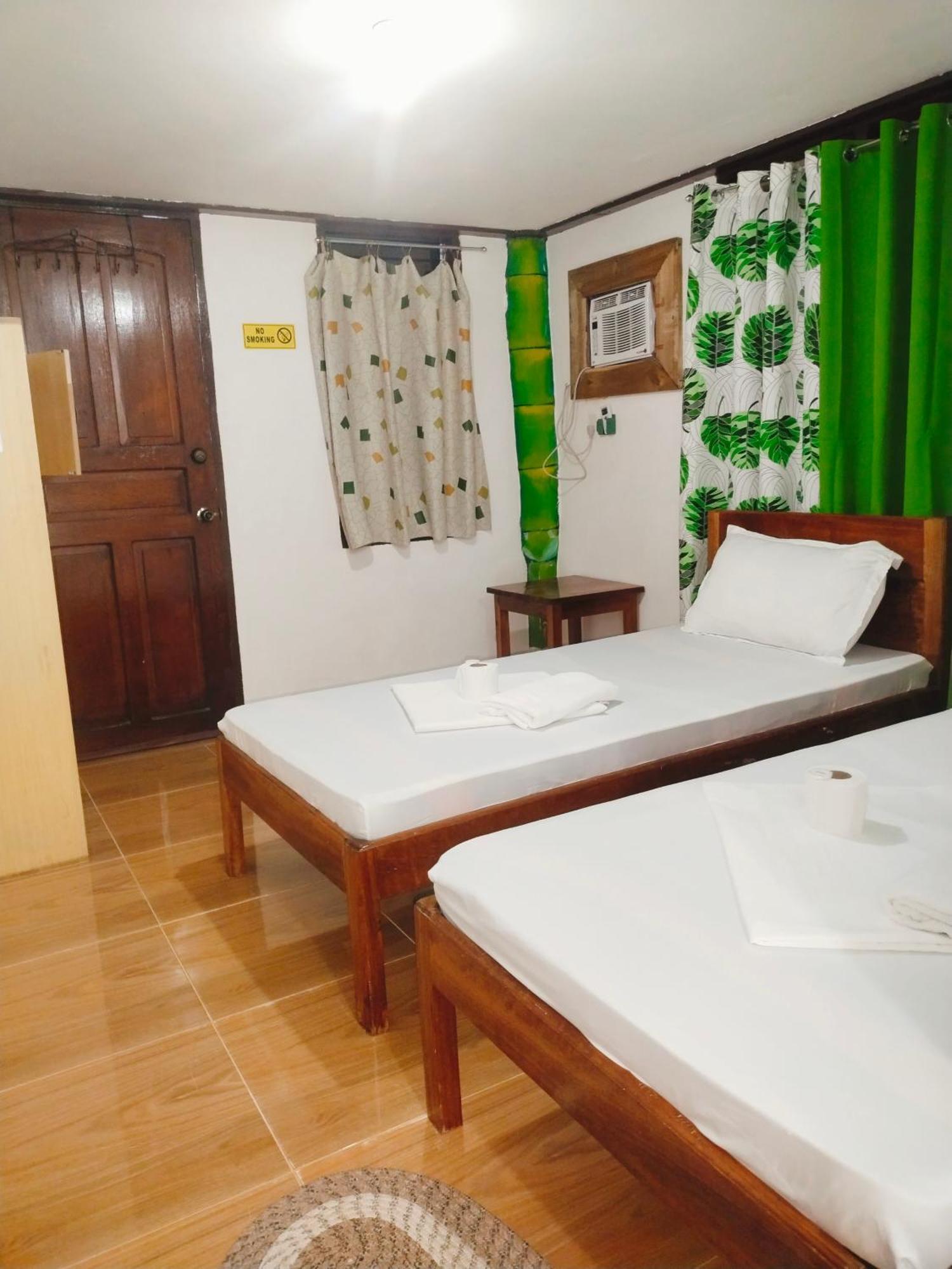 סן ויסנטה Ziah'S Guest House חדר תמונה